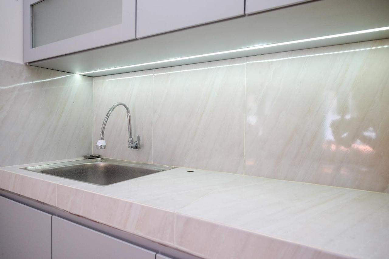 Reddoorz Syariah Near Solo Paragon Mall 2 Bonorejo المظهر الخارجي الصورة